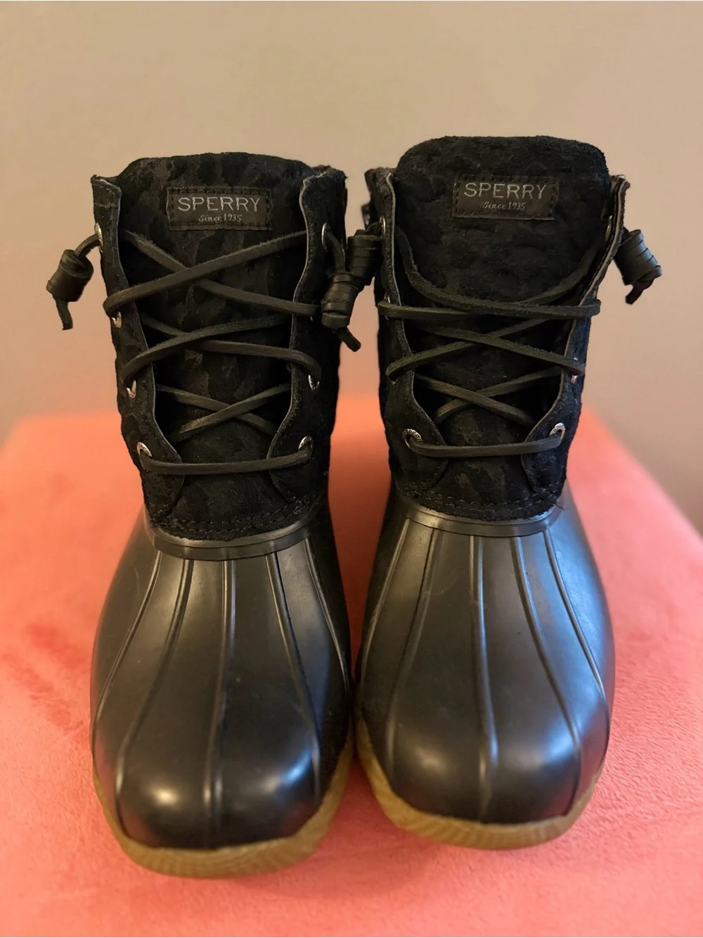 Sperry Saltwater Cheetah Waterproof Duck Boots • Women’s 6